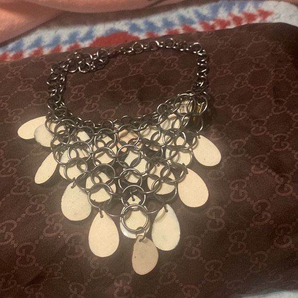 Necklace, zebra print - Picture 3 of 4